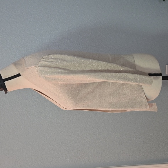 WHITE HOUSE BLACK MARKET Open Cardigan w/Tie Silver Metallic Short Length Sz Med - Picture 7 of 13